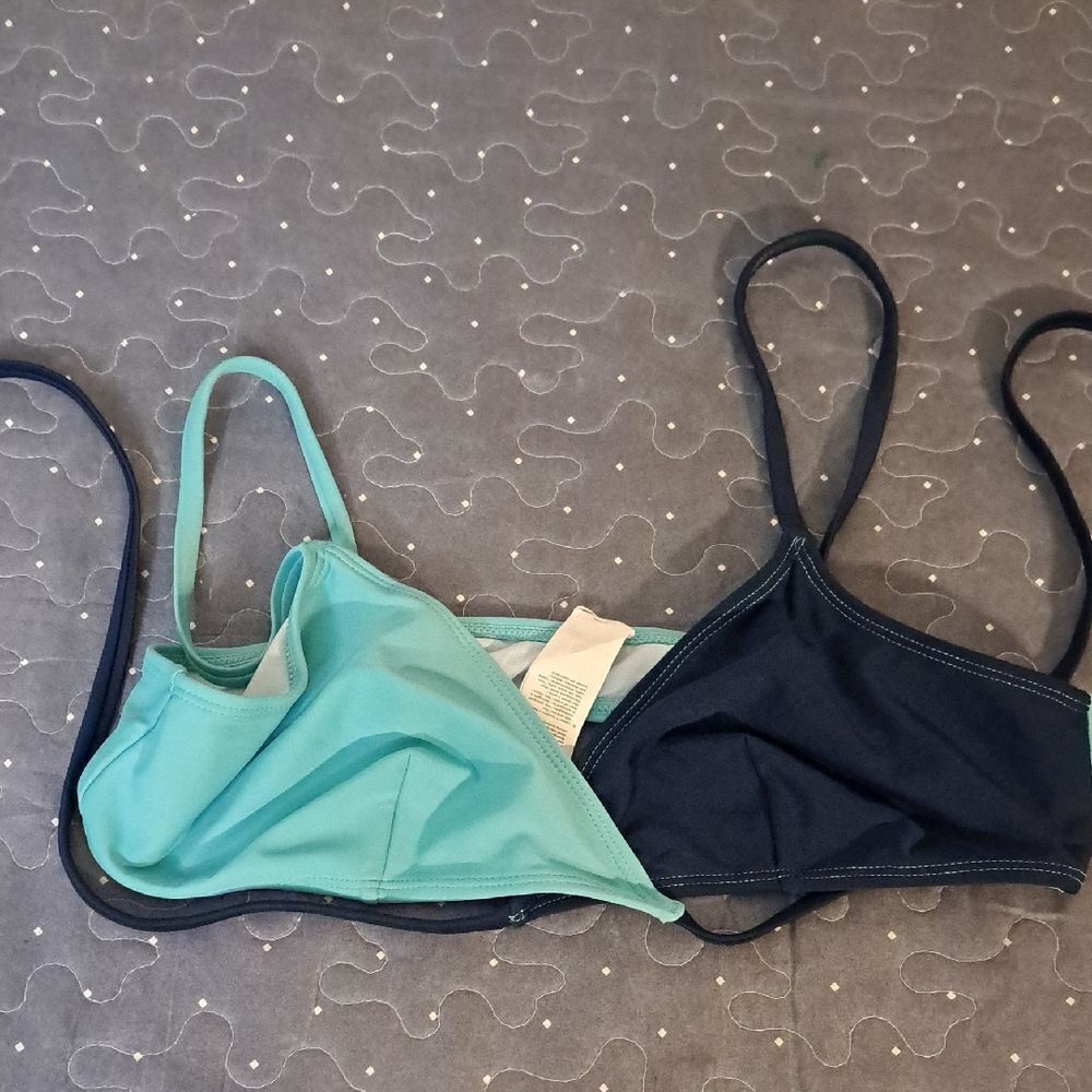 CUPSHE Two-Tone Teal and Navy Wrap Bikini Top